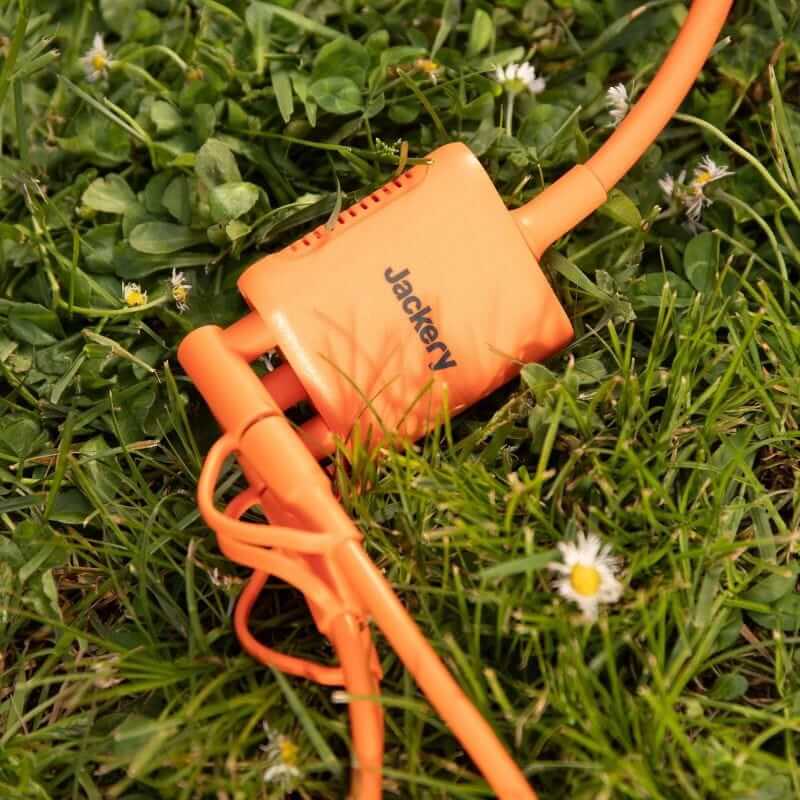 Jackery Solar Panel Connector, Links Multiple Solar Panels to Explorer Power Stations | 21-0006-000030